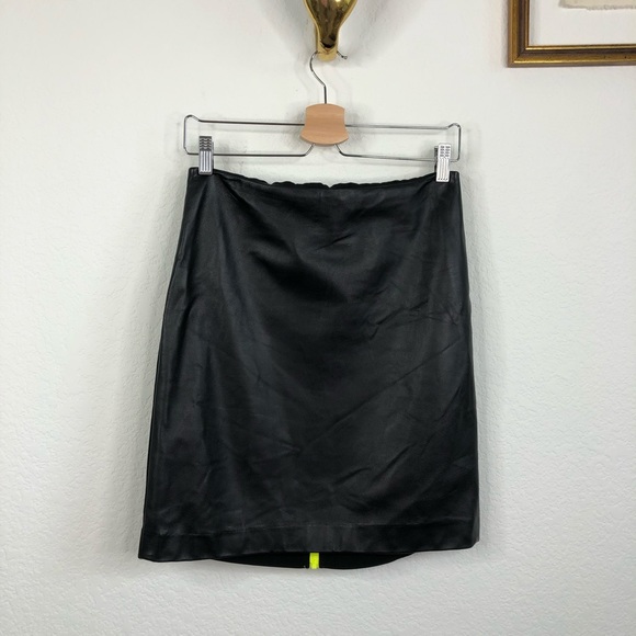 Nicole Miller Leather Neon Pop Zipper Mini A Line - Picture 2 of 4